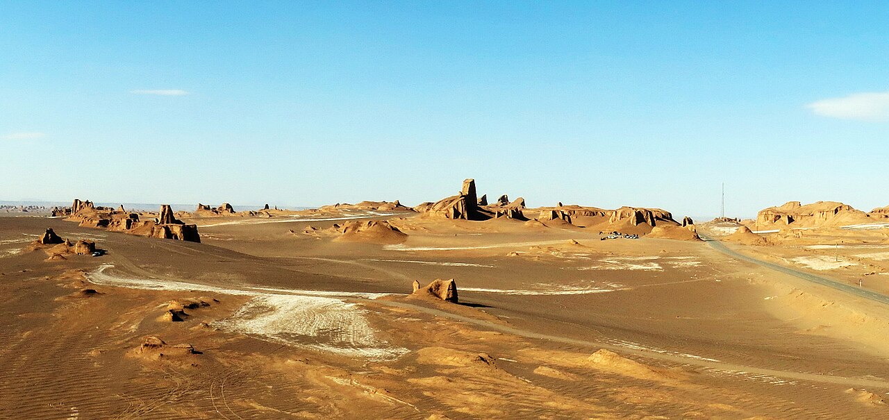Image of -Lut desert